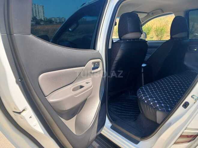 Mitsubishi L200 2018, 172,883 km - 2.4 л - Bakı