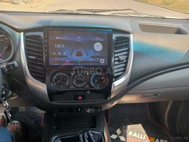 Mitsubishi L200 2018, 172,883 km - 2.4 л - Bakı