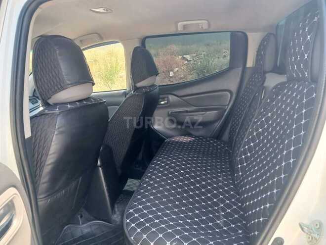 Mitsubishi L200 2018, 172,883 km - 2.4 л - Bakı
