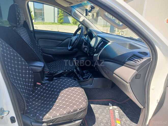 Mitsubishi L200 2018, 172,883 km - 2.4 л - Bakı