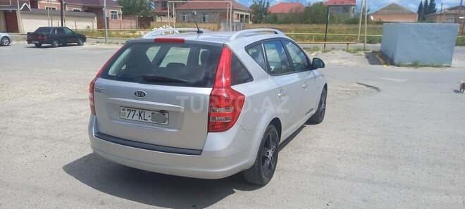 Kia  2008, 210,000 km - 1.6 l - Bakı