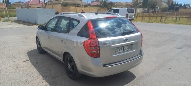 Kia  2008, 210,000 km - 1.6 l - Bakı