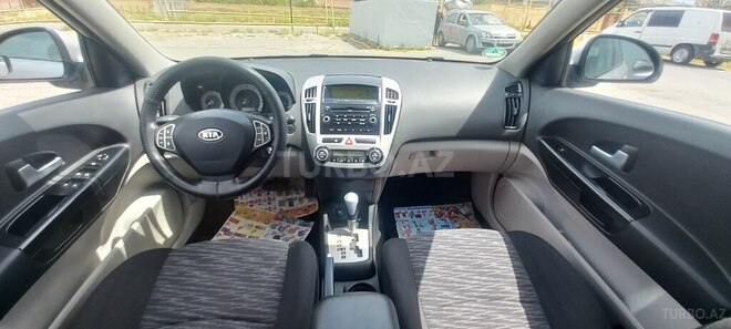 Kia  2008, 210,000 km - 1.6 l - Bakı