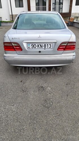 Mercedes E 240 1999, 329,000 km - 2.4 л - Bakı