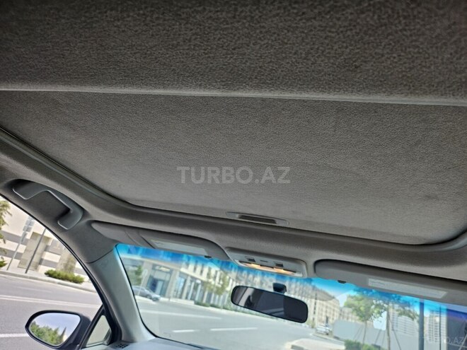 Toyota Prius C 2012, 350,000 km - 1.5 l - Bakı