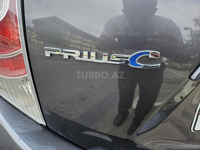 Toyota Prius C 2012, 350,000 km - 1.5 l - Bakı