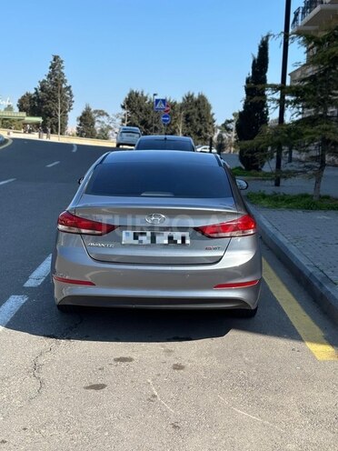 Hyundai Avante 2016, 220,000 km - 1.6 l - Bakı