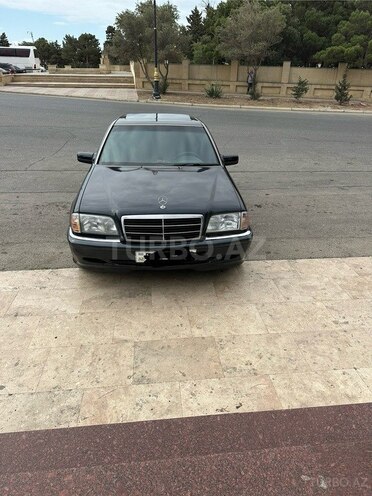 Mercedes C 200 1997, 272,000 km - 2.0 l - Bakı