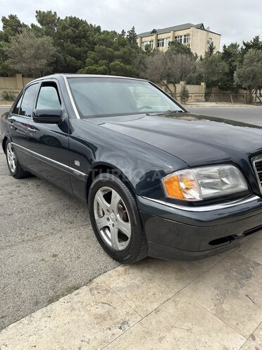 Mercedes C 200 1997, 272,000 km - 2.0 l - Bakı