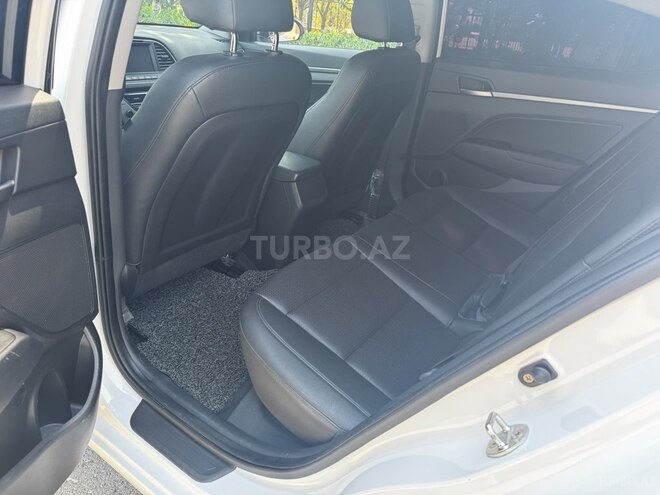 Hyundai Avante 2017, 123,000 km - 1.6 l - Ağcabədi