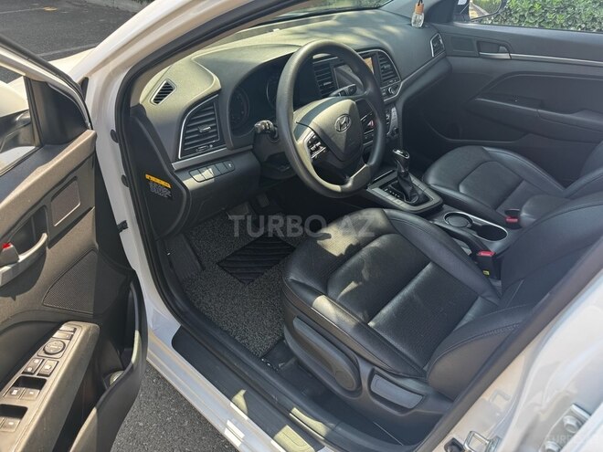 Hyundai Avante 2017, 123,000 km - 1.6 l - Ağcabədi