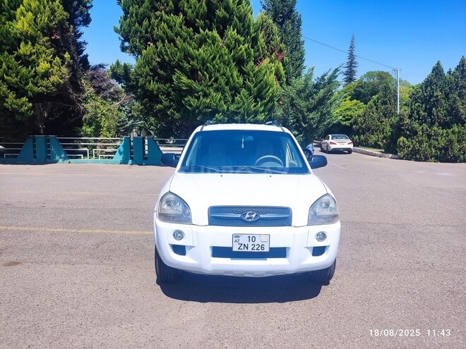 Hyundai Tucson 2007, 170,000 km - 2.0 l - Qazax