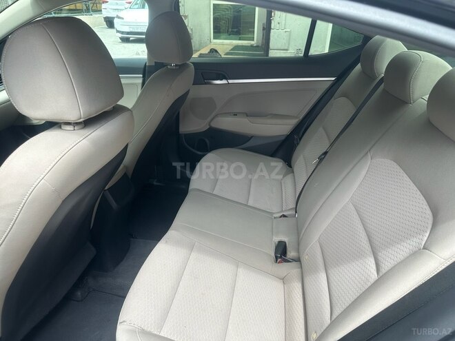 Hyundai Elantra 2019, 74,000 km - 2.0 l - Bakı