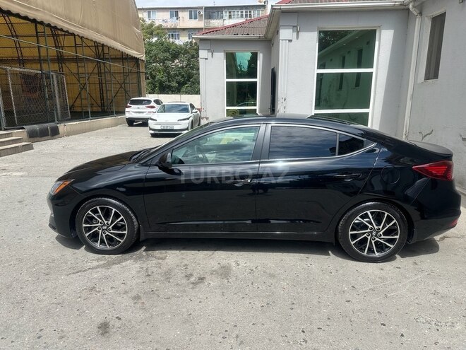 Hyundai Elantra 2019, 74,000 km - 2.0 l - Bakı