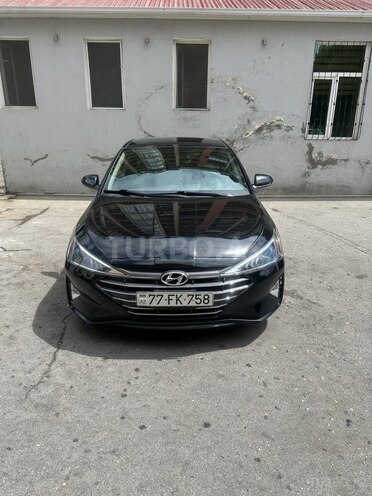 Hyundai Elantra 2019, 74,000 km - 2.0 l - Bakı