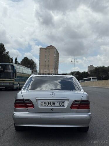 Mercedes E 320 2001, 434,715 km - 3.2 l - Bakı