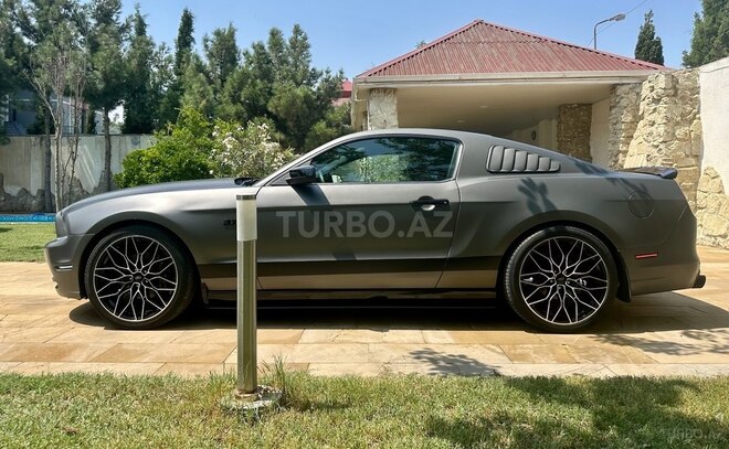 Ford Mustang 2013, 195,000 km - 3.7 l - Bakı