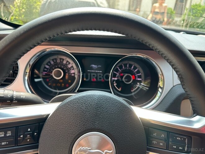 Ford Mustang 2013, 195,000 km - 3.7 l - Bakı