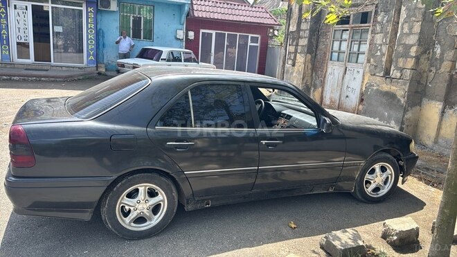 Mercedes C 220 1994, 380,000 km - 2.2 л - Lənkəran