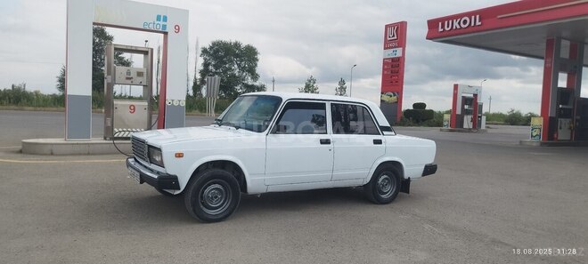 LADA (VAZ) 2107 2009, 150,000 km - 1.6 л - Sabirabad