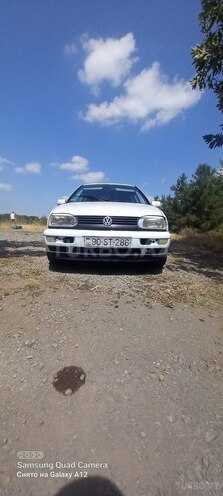 Volkswagen Golf 1997, 165,000 km - 1.8 l - Gəncə