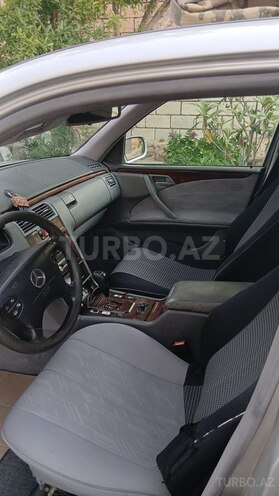 Mercedes E 220 2000, 691,000 km - 2.2 l - Bakı