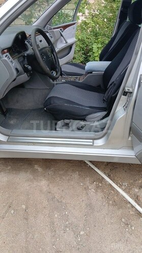 Mercedes E 220 2000, 691,000 km - 2.2 l - Bakı