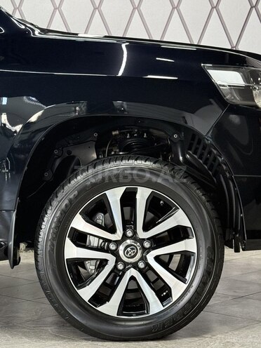 Toyota Land Cruiser 2019, 45,000 km - 4.6 l - Bakı