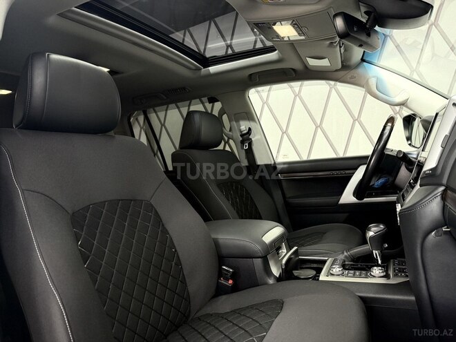 Toyota Land Cruiser 2019, 45,000 km - 4.6 l - Bakı