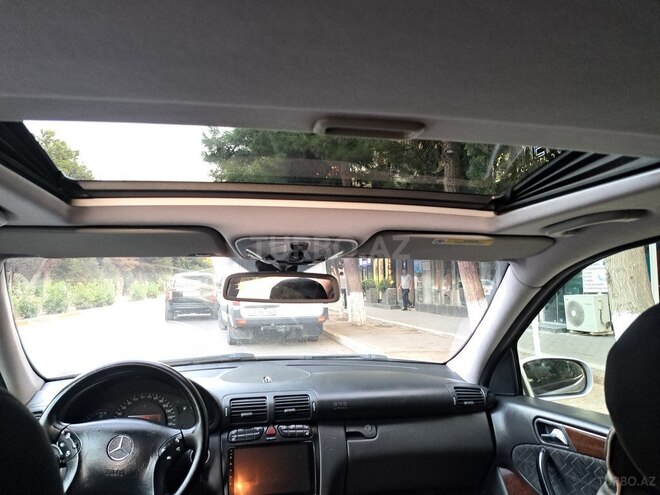 Mercedes C 180 2003, 334,000 km - 1.8 l - Sumqayıt