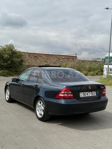 Mercedes C 220 2001, 224,000 km - 2.2 л - Bakı