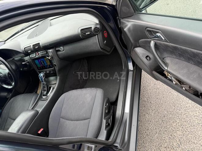Mercedes C 220 2001, 224,000 km - 2.2 л - Bakı