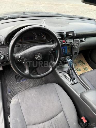 Mercedes C 220 2001, 224,000 km - 2.2 л - Bakı