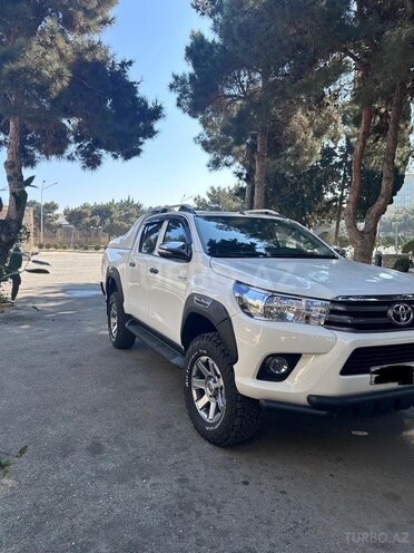 Toyota Hilux 2025, 75,000 km - 2.4 л - Bakı