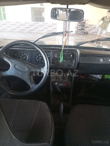 LADA (VAZ) 2104 2001, 60,300 km - 1.5 l - Salyan