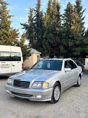 Mercedes C 230 1999, 372,222 km - 2.3 l - Quba