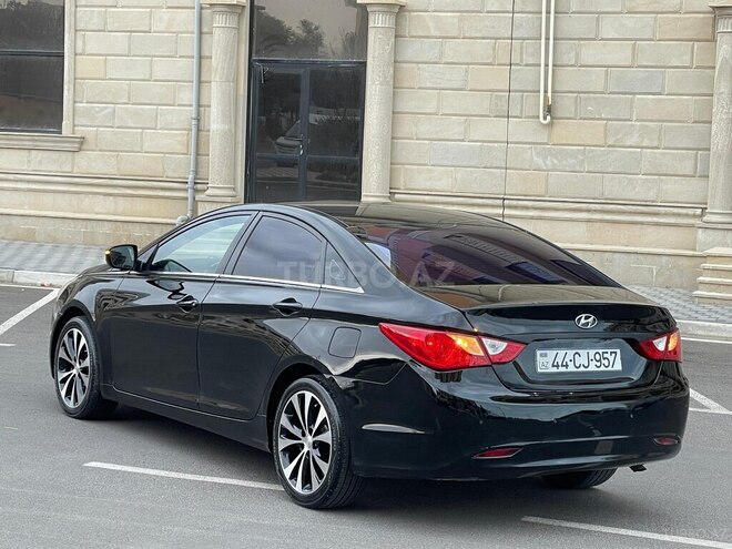 Hyundai Sonata 2012, 636,423 km - 2.0 l - Sumqayıt