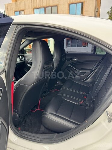 Mercedes CLA 250 2018, 120,000 km - 2.0 l - Bakı