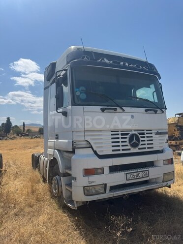 Mercedes Actros 1840 1998, 500,000 km - 12.0 l - Ağstafa