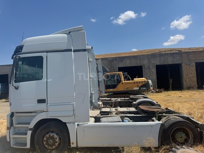 Mercedes Actros 1840 1998, 500,000 km - 12.0 l - Ağstafa