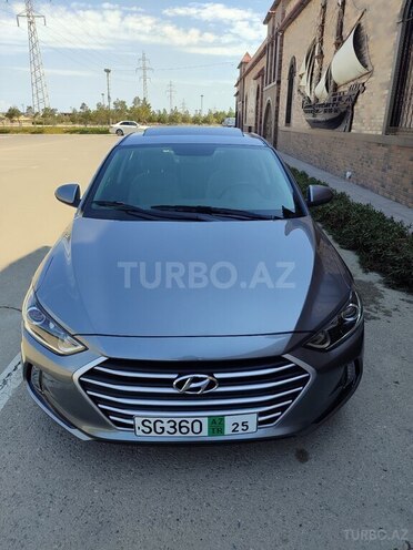Hyundai Elantra 2018, 62,350 km - 2.0 l - Bakı
