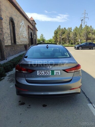 Hyundai Elantra 2018, 62,350 km - 2.0 l - Bakı