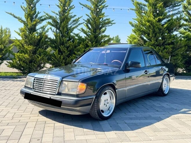 Mercedes E 300 1993, 530,000 km - 3.0 л - Sabirabad