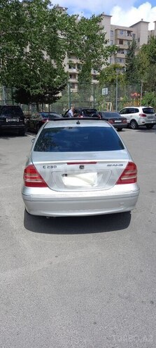 Mercedes C 230 2003, 300,000 km - 2.3 л - Bakı