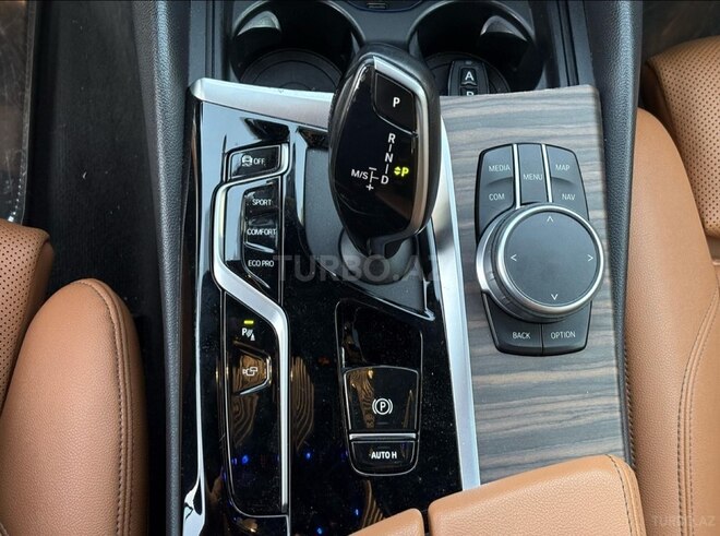 BMW 530 2021, 77,600 km - 2.0 l - Bakı