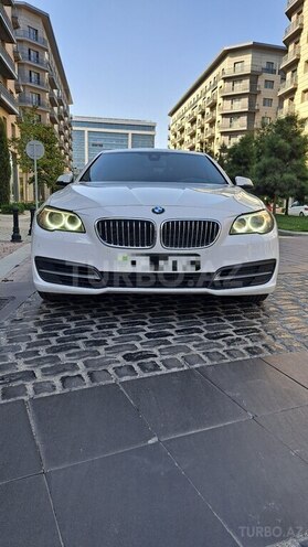 BMW 520 2015, 242,000 km - 2.0 l - Bakı