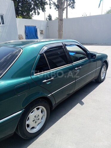 Mercedes C 180 1995, 238,301 km - 1.8 l - Biləsuvar