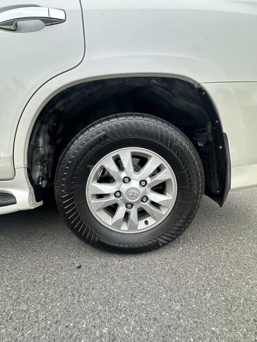 Toyota Land Cruiser 2011, 230,000 km - 4.0 l - Bakı