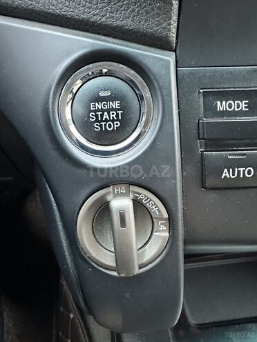Toyota Land Cruiser 2011, 230,000 km - 4.0 l - Bakı