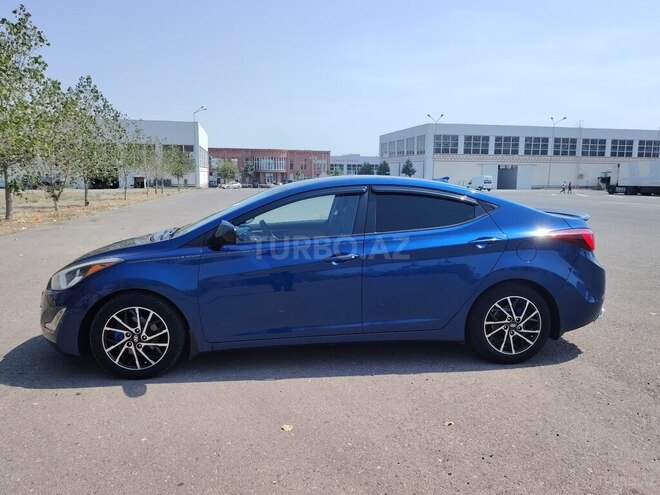 Hyundai Elantra 2015, 181,856 km - 1.8 л - Gəncə